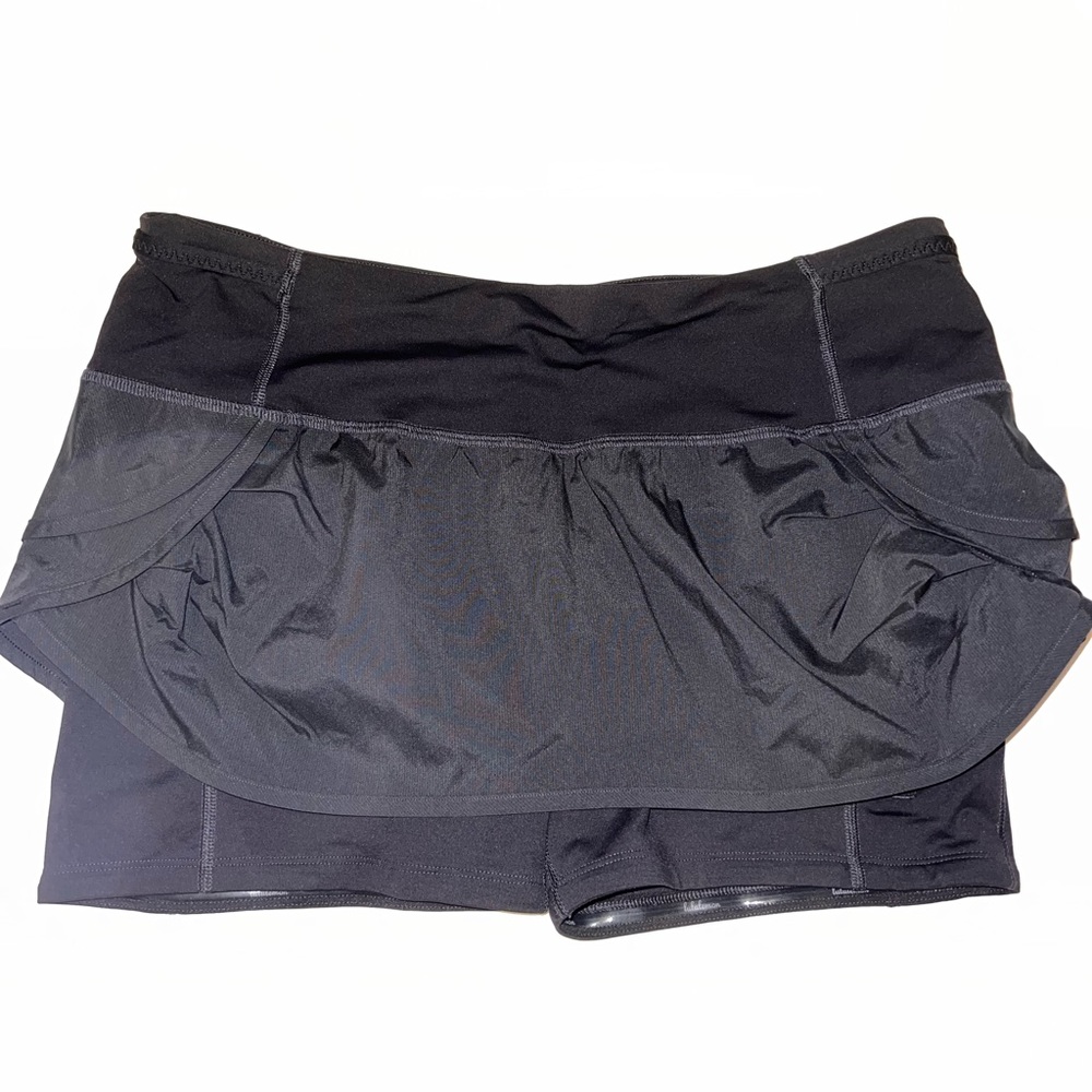 Black Lululemon skirt, size 8